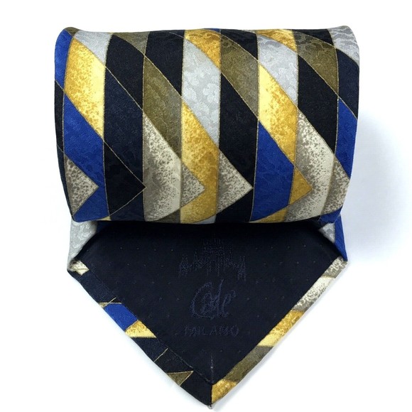 Elegant Striped Zig Zag Abstract Black Blue Yellow Gray 100% Silk Necktie ITALY - Picture 4 of 10